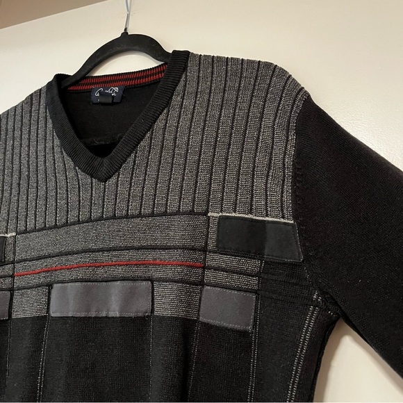 Arnold Palmer | V-Neck Sweater - Picture 3 of 13